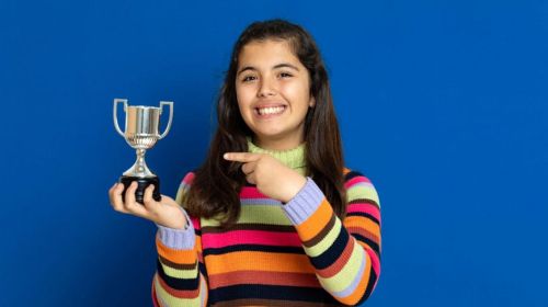 Armstrong - Blog - Reconocimiento académico: el precio de la invisibilidad