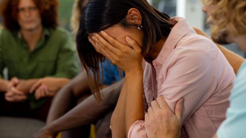 Armstrong - Blog - Qué papel juegan los vínculos cercanos en la salud mental juvenil 